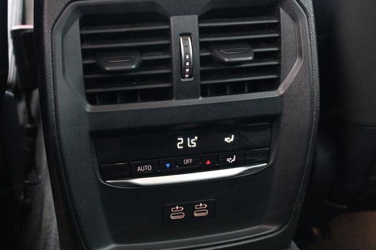 BMW Seria 3 Touring 320d Sport Line