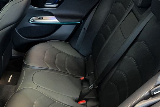 Mercedes Klasa E 200 4-Matic AMG