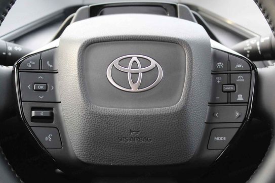 Toyota Prius Prestige 2.0 Hybrid Plug-in