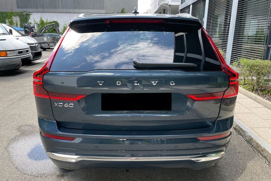 Volvo XC60 T8 Plug-In Hybrid AWD Ultra Bright