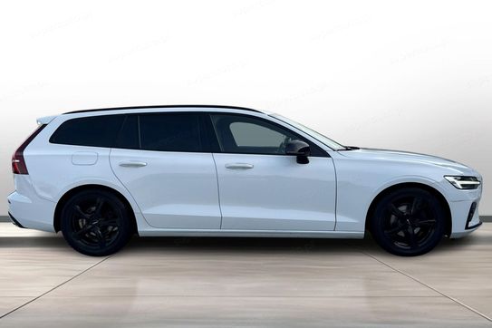 Volvo V60 D4 R-Design