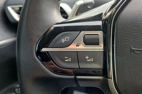 Peugeot 3008 BlueHDi Allure S&S EAT8