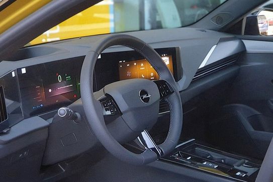 Opel Astra GSe Plug-in Hybrid