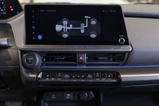 Toyota Prius Plug-in 2.0 Hybrid