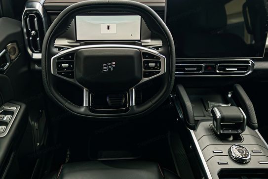 Jetour T2 2.0T 7DCT REAL TIME 4WD