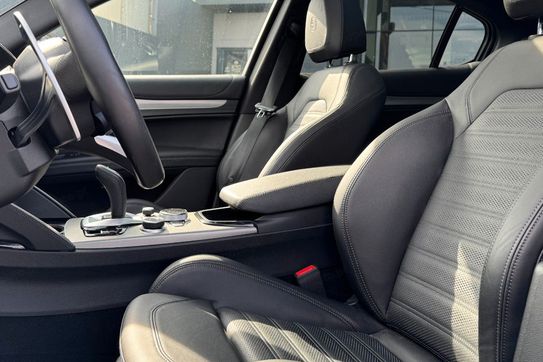 Alfa Romeo Stelvio Veloce Q4