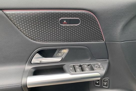 Mercedes GLA 180 d Progressive