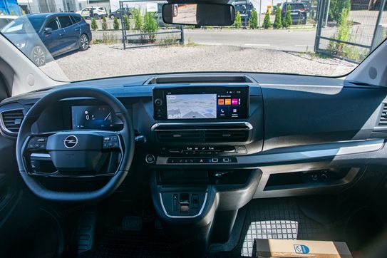 Opel Zafira Life Extra Long L2H1 Business AT8
