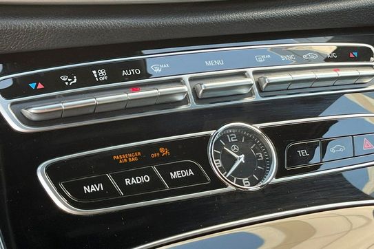 Mercedes Klasa E Kombi 220 d 4MATIC Exclusive