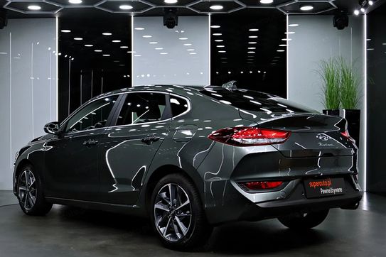 Hyundai i30 1.5 T-GDI DCT