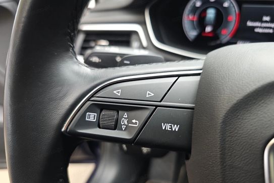Audi A4 Avant 40 TDI S Line