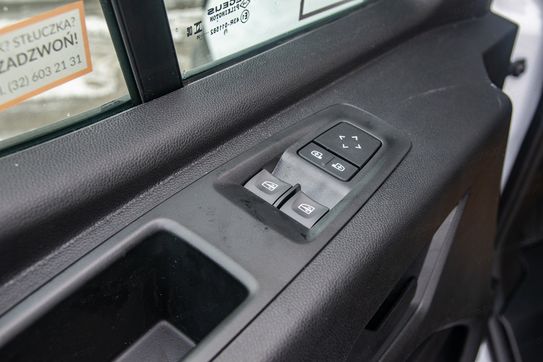 Renault Master L3 Zabudowa 8EP + Tył spanie