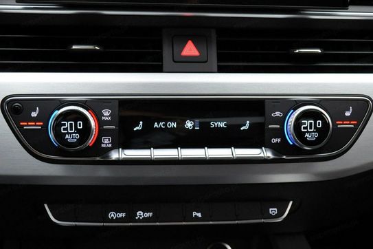 Audi A4 35 TDI mHEV S Line S tronic