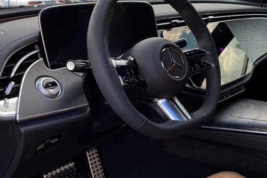 Mercedes Klasa E 200 4-Matic AMG