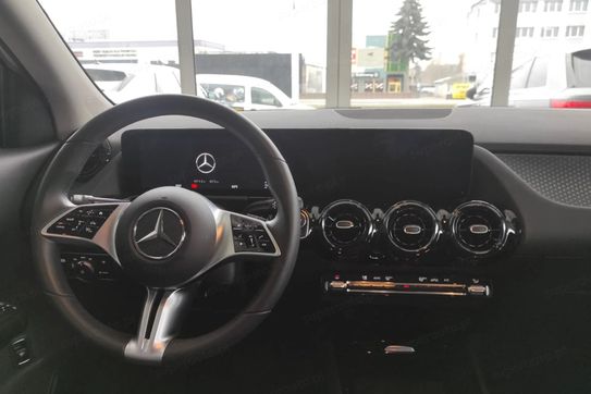 Mercedes GLA 200 Progressive 7G-DCT