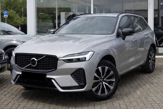 Volvo XC60 B5 B AWD Plus Dark