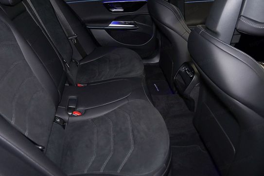 Mercedes E Klasa 220 d 4-Matic AMG