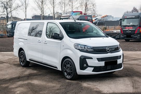 Opel Vivaro XL L2H1 EAT8 Zabudowa Brygadowa