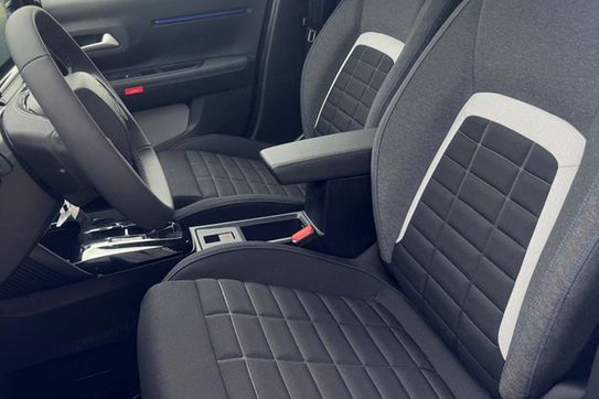 Citroen C3 e-C3 Plus Comfort Range 41kWH