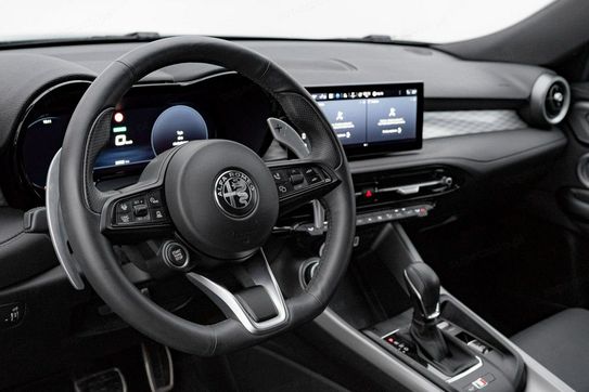 Alfa Romeo Tonale 1.5 T4 GSE mHEV TI DCT