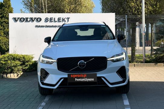 Volvo XC60 B5 B AWD Plus Dark aut