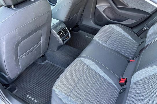 Skoda Superb 1.5 TSI Selection DSG