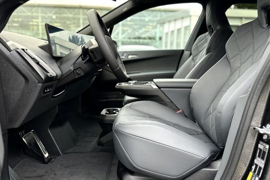 BMW iX M70 xDrive
