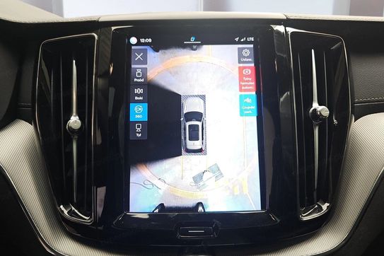 Volvo XC60 T8 Plug-In Hybrid AWD Ultimate Dark