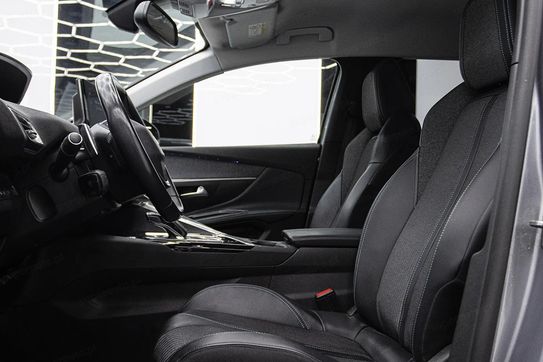 Peugeot 5008 1.5 Bluehdi Allure S&S EAT8