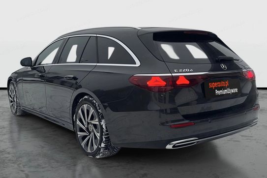 Mercedes E Klasa Kombi 220 d 4MATIC Avantgarde