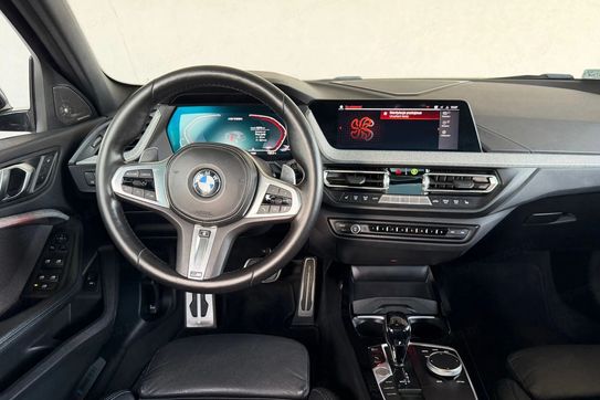 BMW Seria 1 M135i xDrive