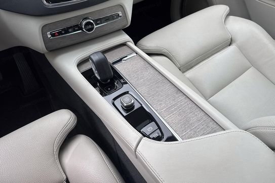 Volvo XC90 B5 D AWD Plus Bright