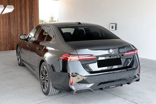 BMW Seria 5 530e xDrive M Sport