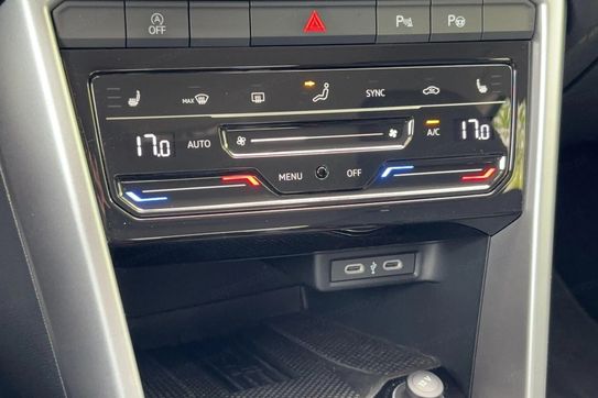Volkswagen T-Roc 1.5 TSI Life DSG