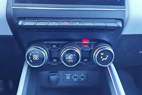 Renault Clio 1.6 E-Tech Techno