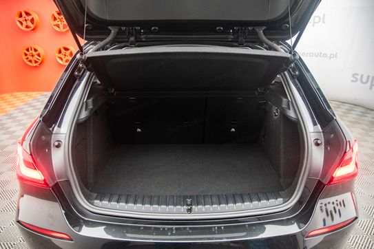 BMW Seria 1 118i Advantage aut