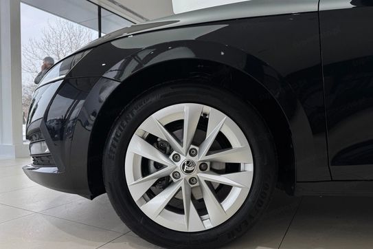 Skoda Octavia 1.5 TSI  Ambition DSG