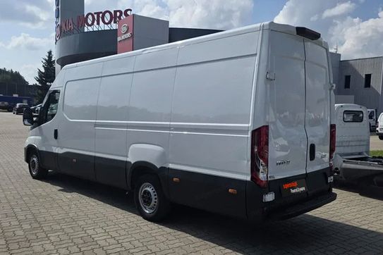 Iveco Daily 35S14 L4H2