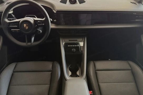 Porsche Macan 4
