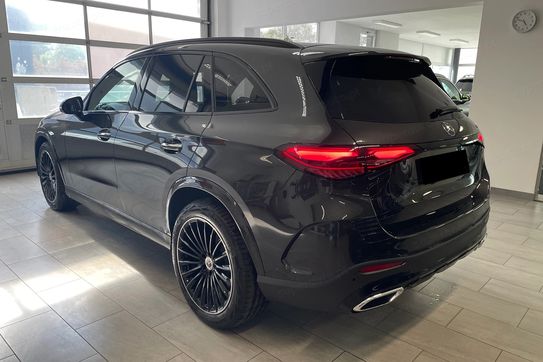 Mercedes GLC 200 4-Matic AMG Line
