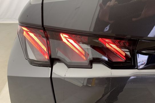 Peugeot 3008 GT 1.2 mHEV e-DCS6