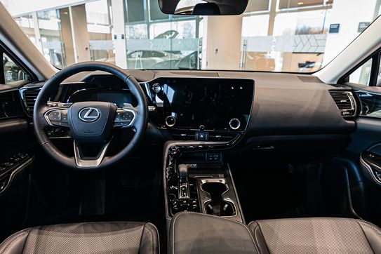 Lexus NX 450h+ Prestige 2.5 Plug-in Hybrid