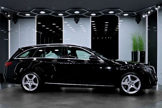 Mercedes Klasa C 300 de 9G-TRONIC