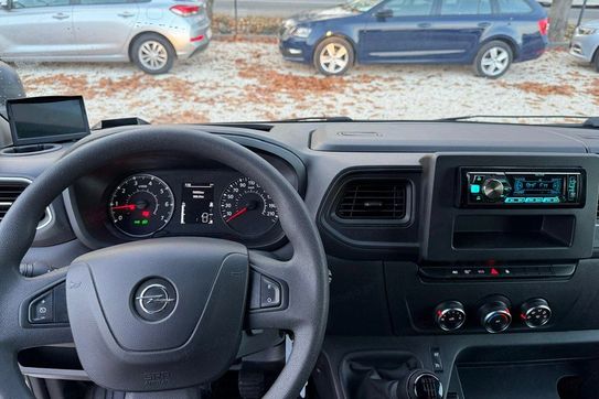 Opel Movano Zabudowa + Tył spanie