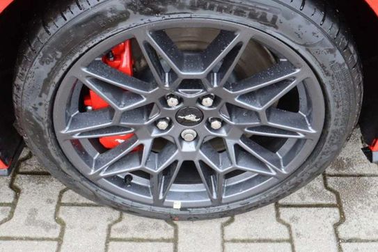 Ford Mustang GT Fastback 5.0 V8