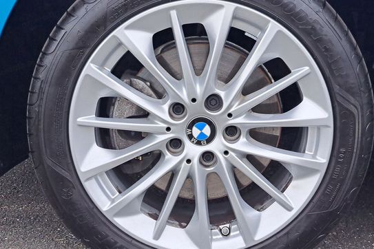 BMW Seria 1 118i Advantage