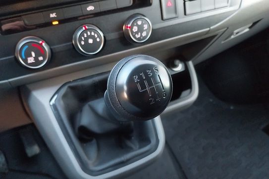 Volkswagen Transporter L2H1 T6.1
