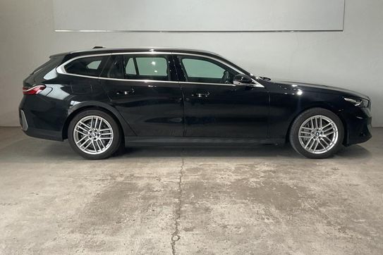 BMW Seria 5 Touring 520d xDrive