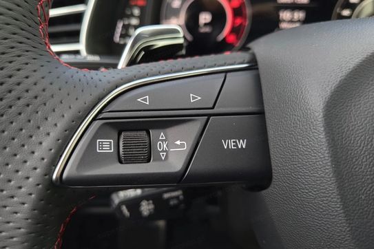 Audi Q8 RSQ8 TFSI quattro Performance