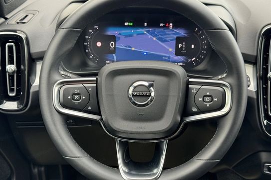 Volvo XC40 B3 Plus Dark